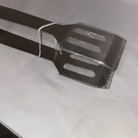 New Budweiser BBQ Tools - Picture 3 of 7